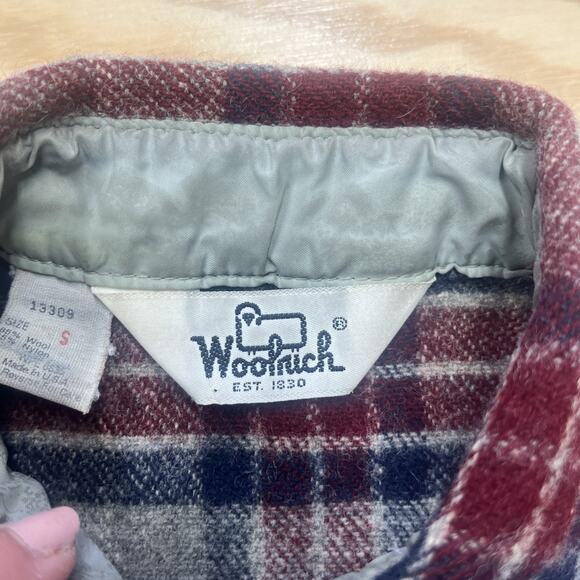 Vintage Woolrich Wool Burgundy Plaid Flannel Shirt Men’s Small Utility USA Made - Picture 2 of 13